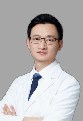Photograph published for Dr Zhang Qun at Nanjing International Hospital's Medical Aesthetics Department.
